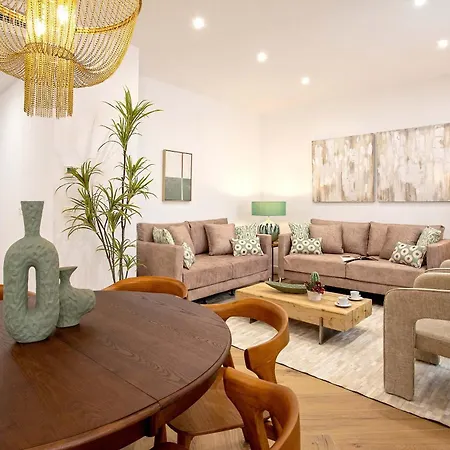 Genteel Capiteles Apartment *